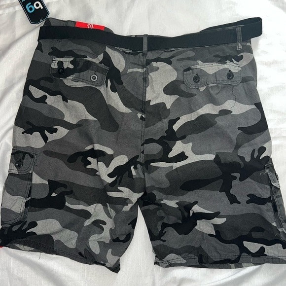 NWT Blue Gear Gray and Black Camo Utility Cargo Shorts - Picture 4 of 7